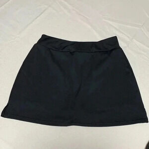 Lou Keith Women’s Skort, Size L. Great Condition.